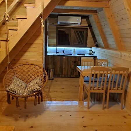 Wooden Cottages Konak Savnik Esterno foto