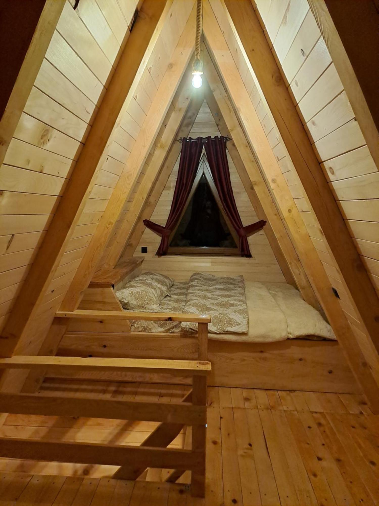 Wooden Cottages Konak Savnik Esterno foto